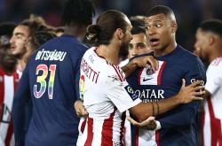 亚博体育游戏关于巴黎圣日耳曼训练开放日，窗口期止住颓势引欢呼，法甲在即，细节决定成败的信息