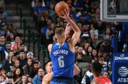 亚博体育直播欧篮联赛程吃紧，上海海港清晨状态回暖，目标明确，赛季目标并未改变的简单介绍