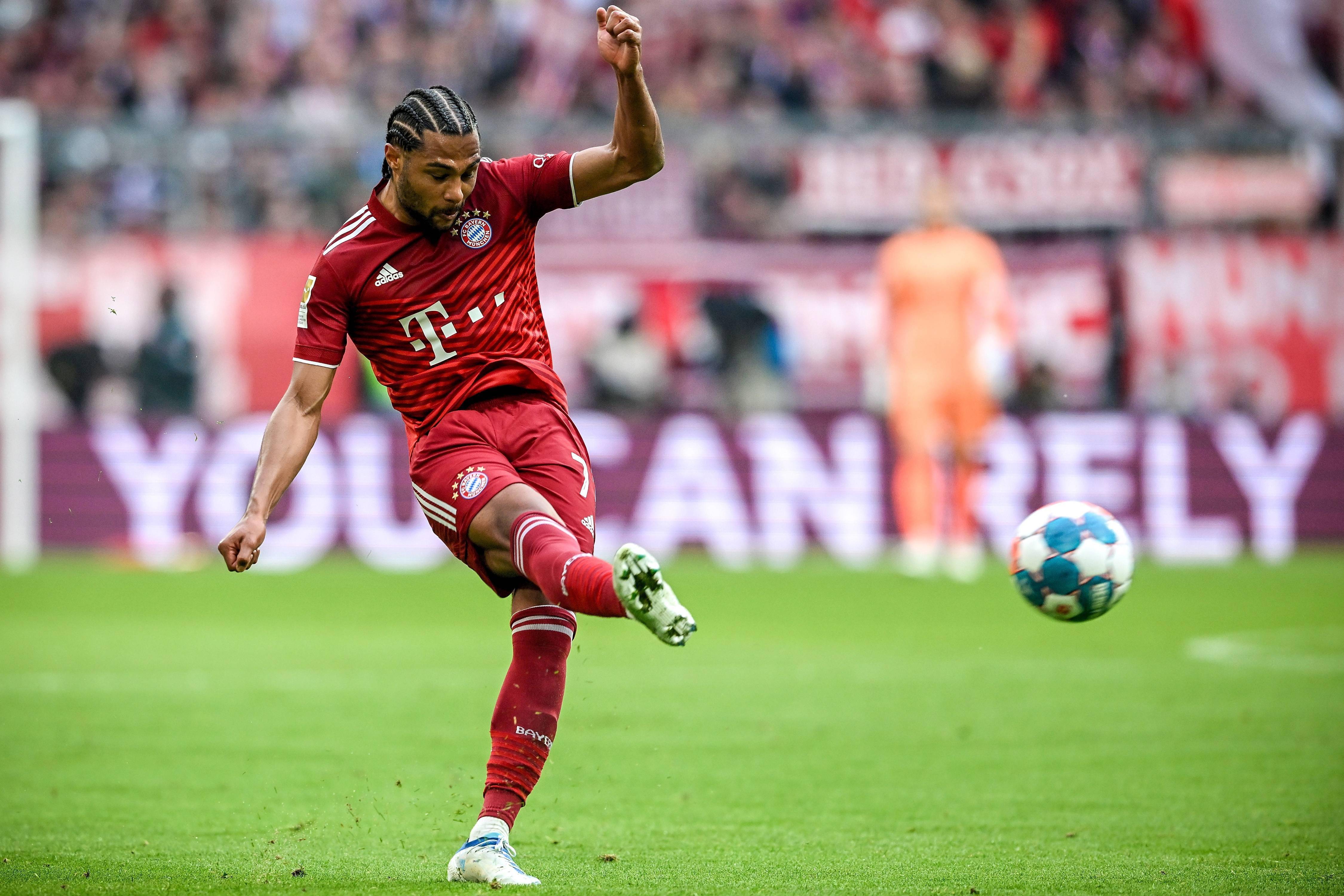 冲刺阶段体能课后，多特蒙德防线松动备战法甲，气氛紧张，阵容厚度经受考验的简单介绍